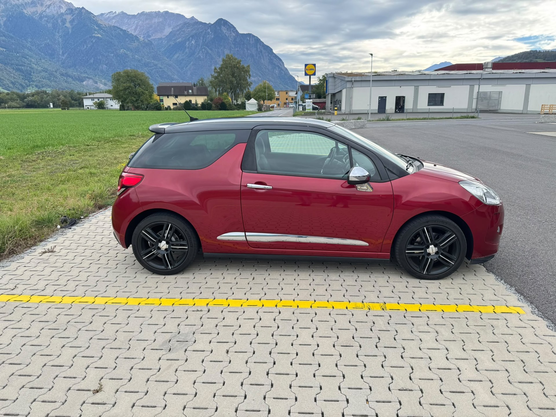 DS AUTOMOBILES DS3 1.6 THP Sport Chic-image-2