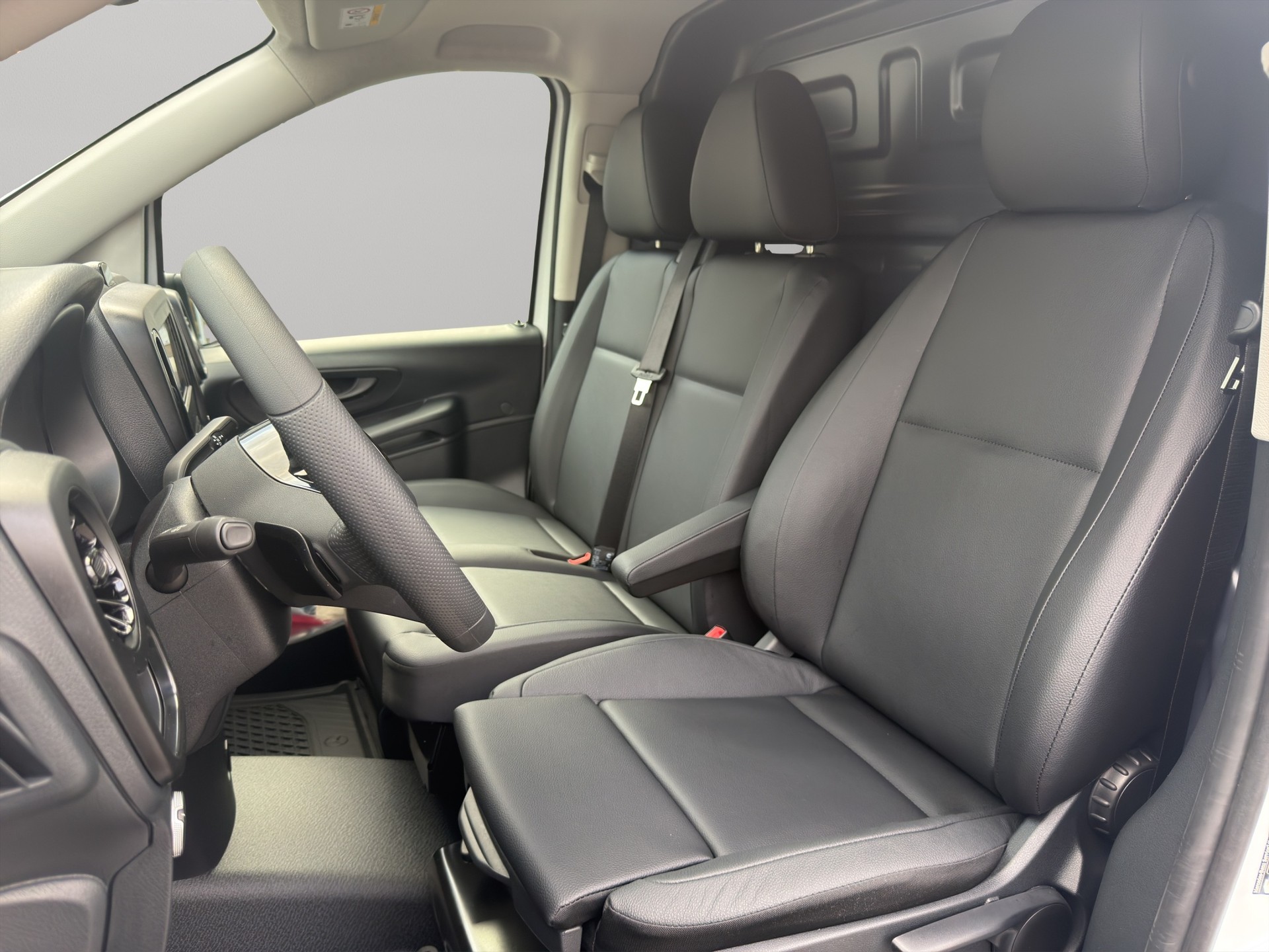 MERCEDES-BENZ Vito 114 Kaw. L 2.0 CDI Pro Worker 4X4-image-9