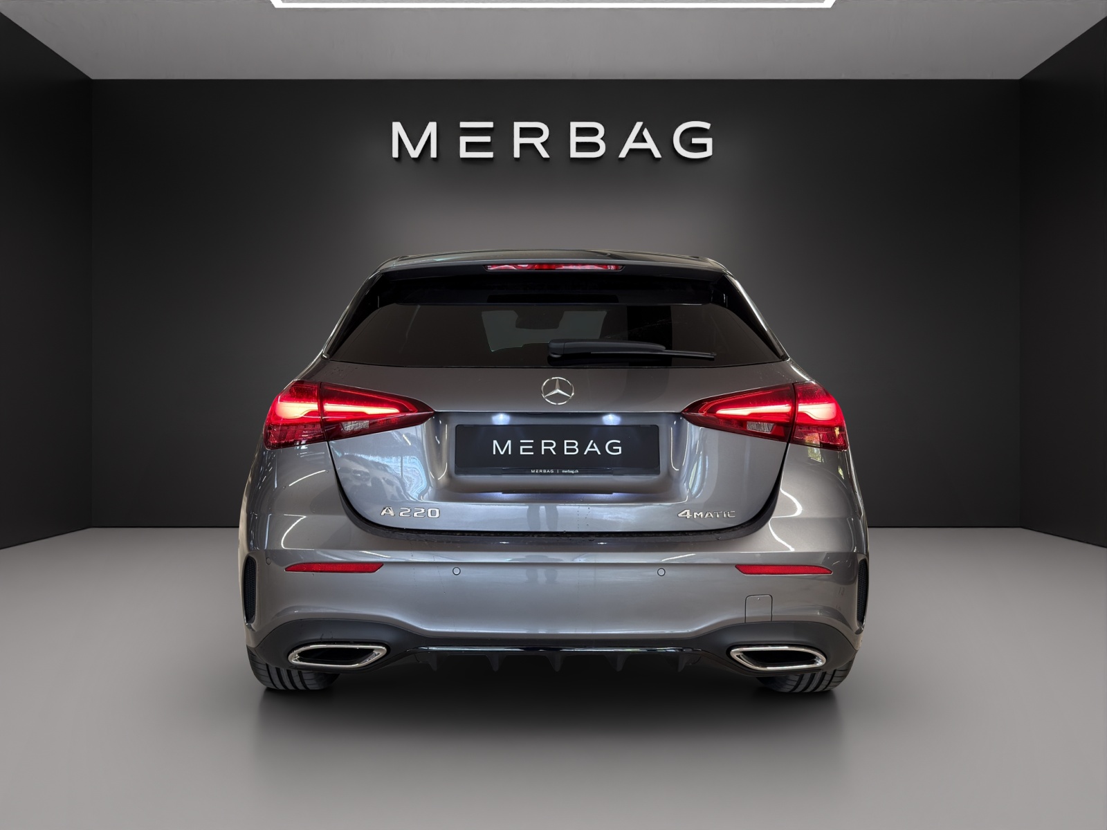 MERCEDES-BENZ A 220 4Matic 8G-DCT-image-4