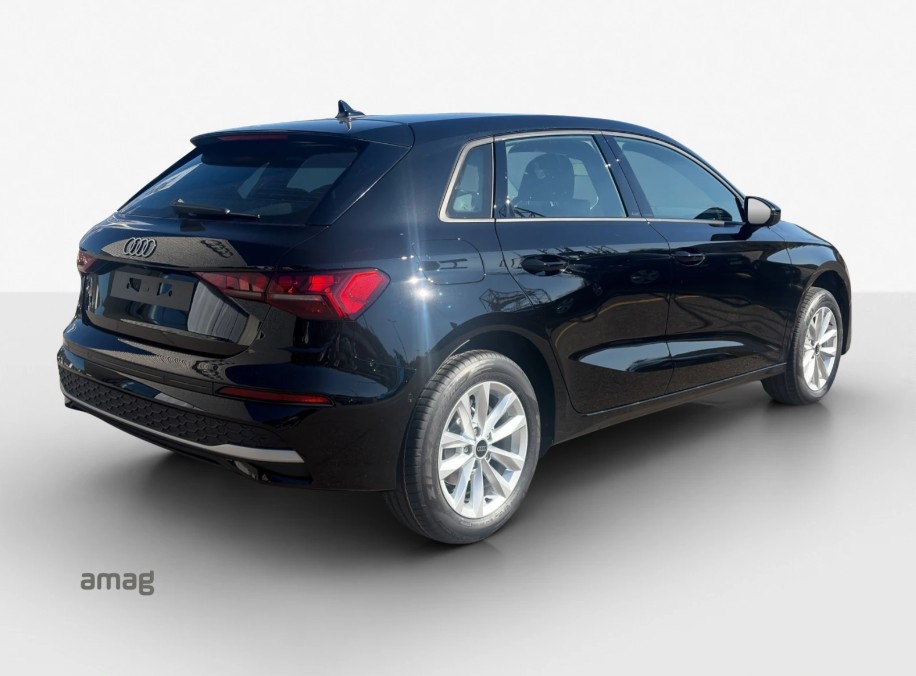AUDI A3 Sportback TFSI 85 kW Ambition S-tronic-image-4