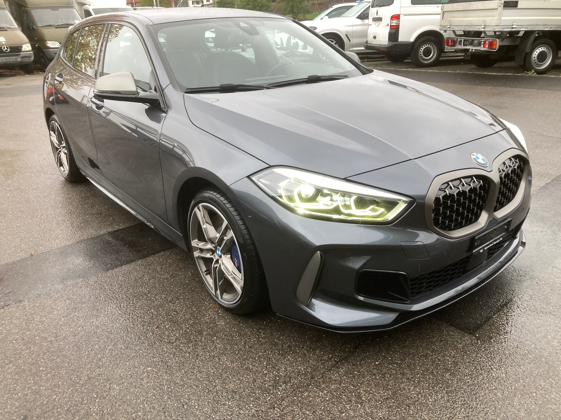 BMW M135i xDrive Steptronic-image-1