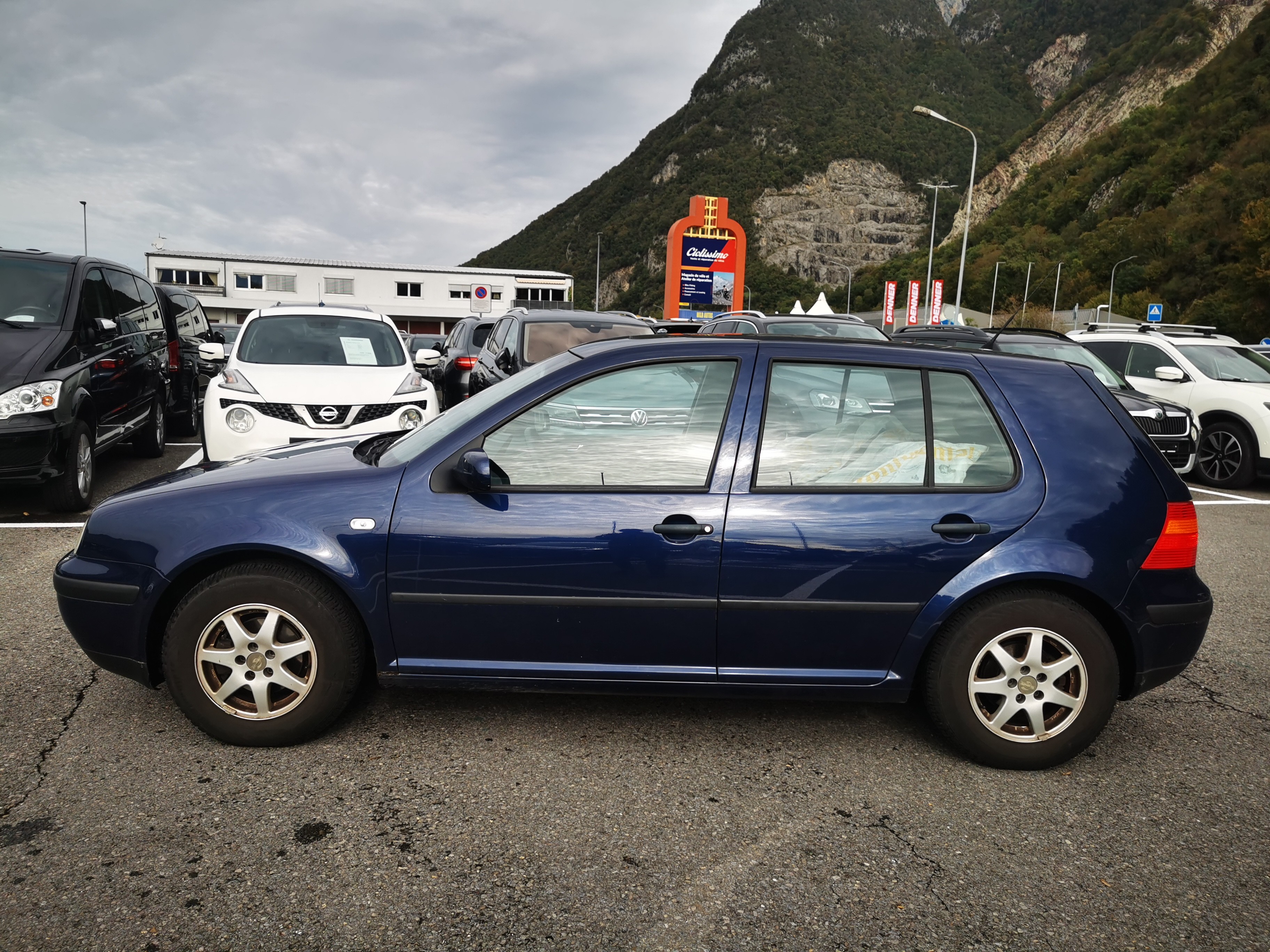 Car photo
