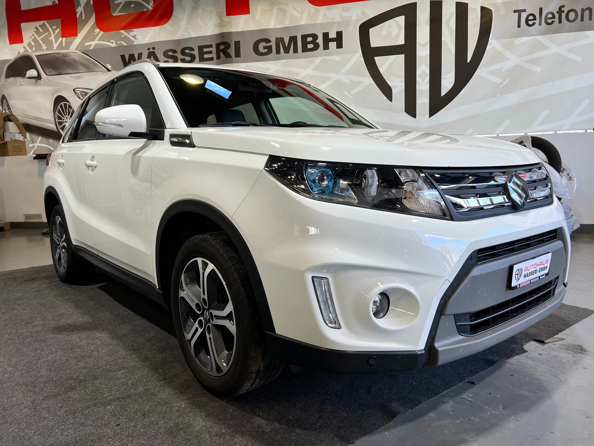SUZUKI Vitara 1.6 Unico-image-0