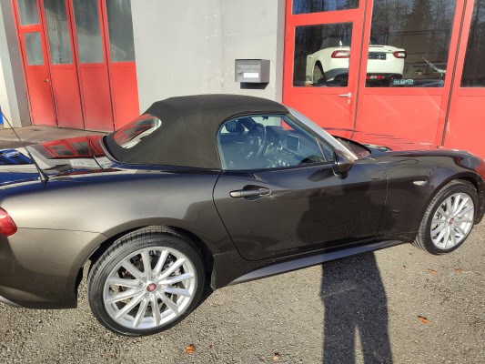 FIAT 124 Spider 1.4 TB Lusso-image-10