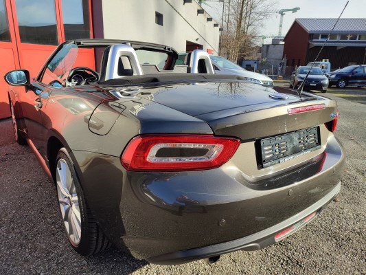 FIAT 124 Spider 1.4 TB Lusso-image-3