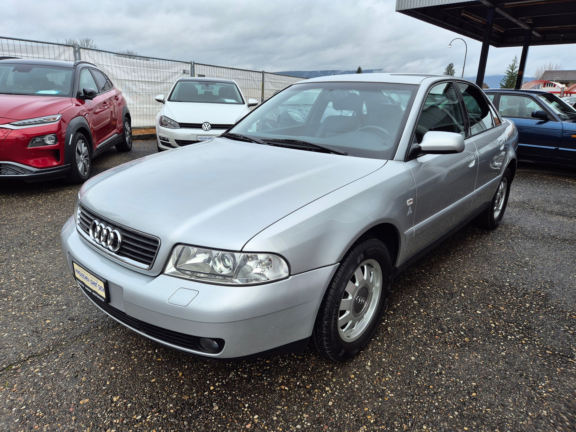 AUDI A4 2.8 quattro Advance-image-4