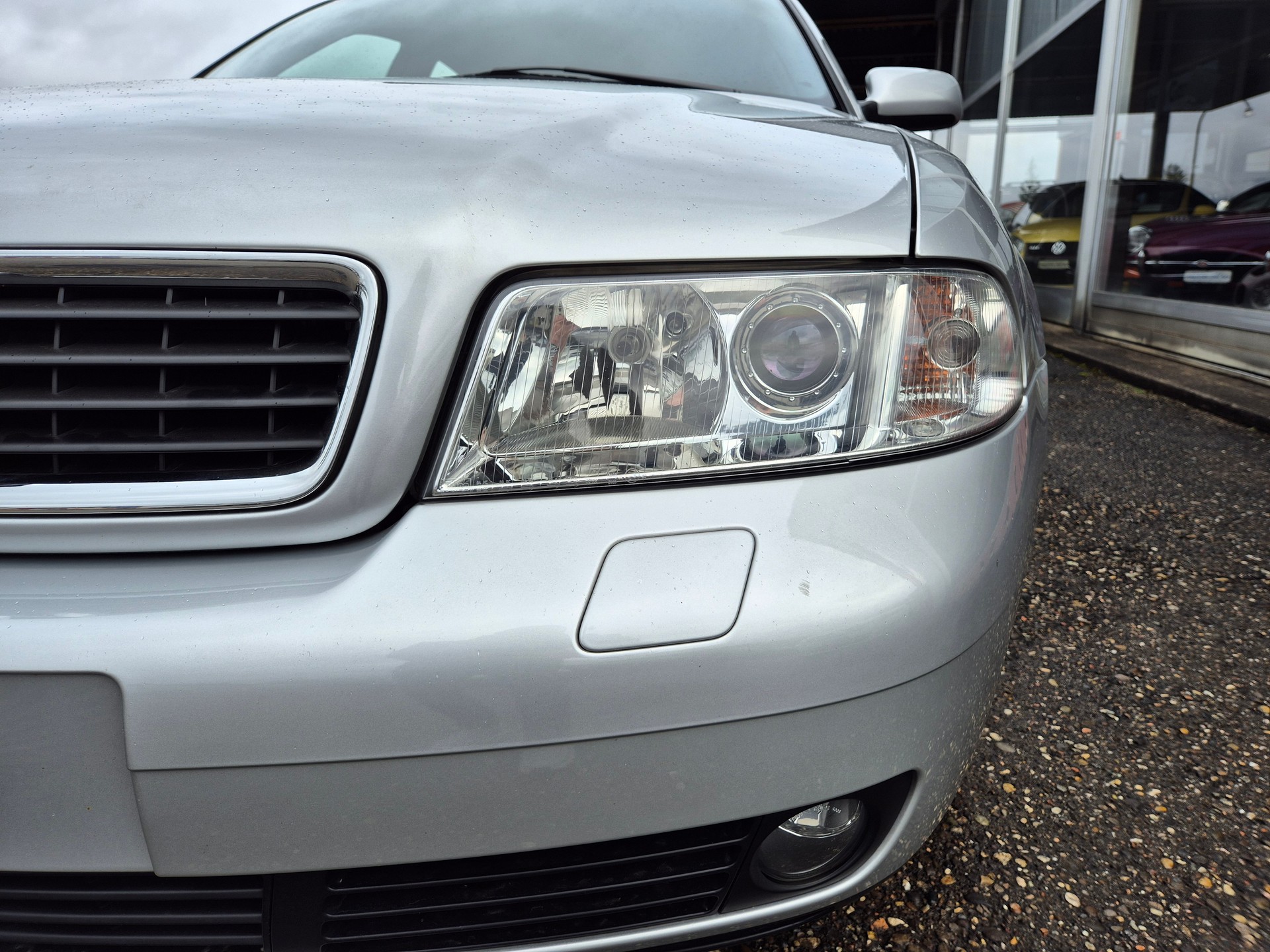AUDI A4 2.8 quattro Advance-image-29