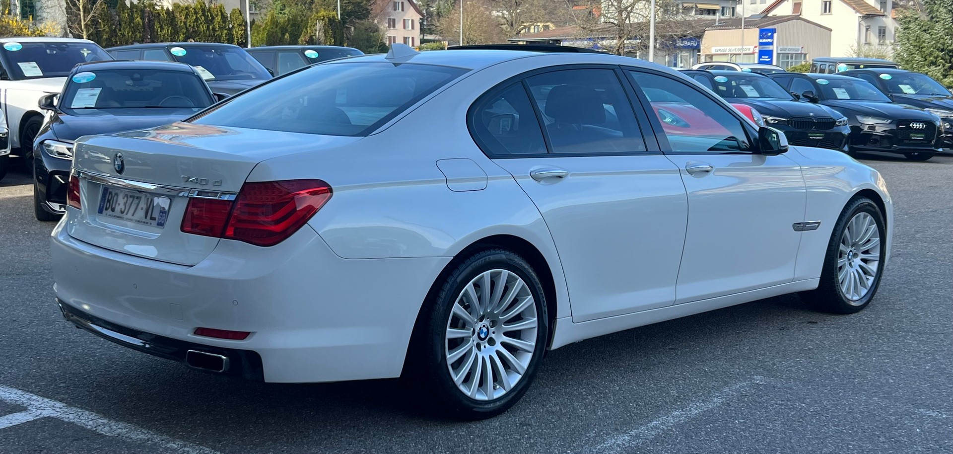 BMW 740d xDrive-image-4