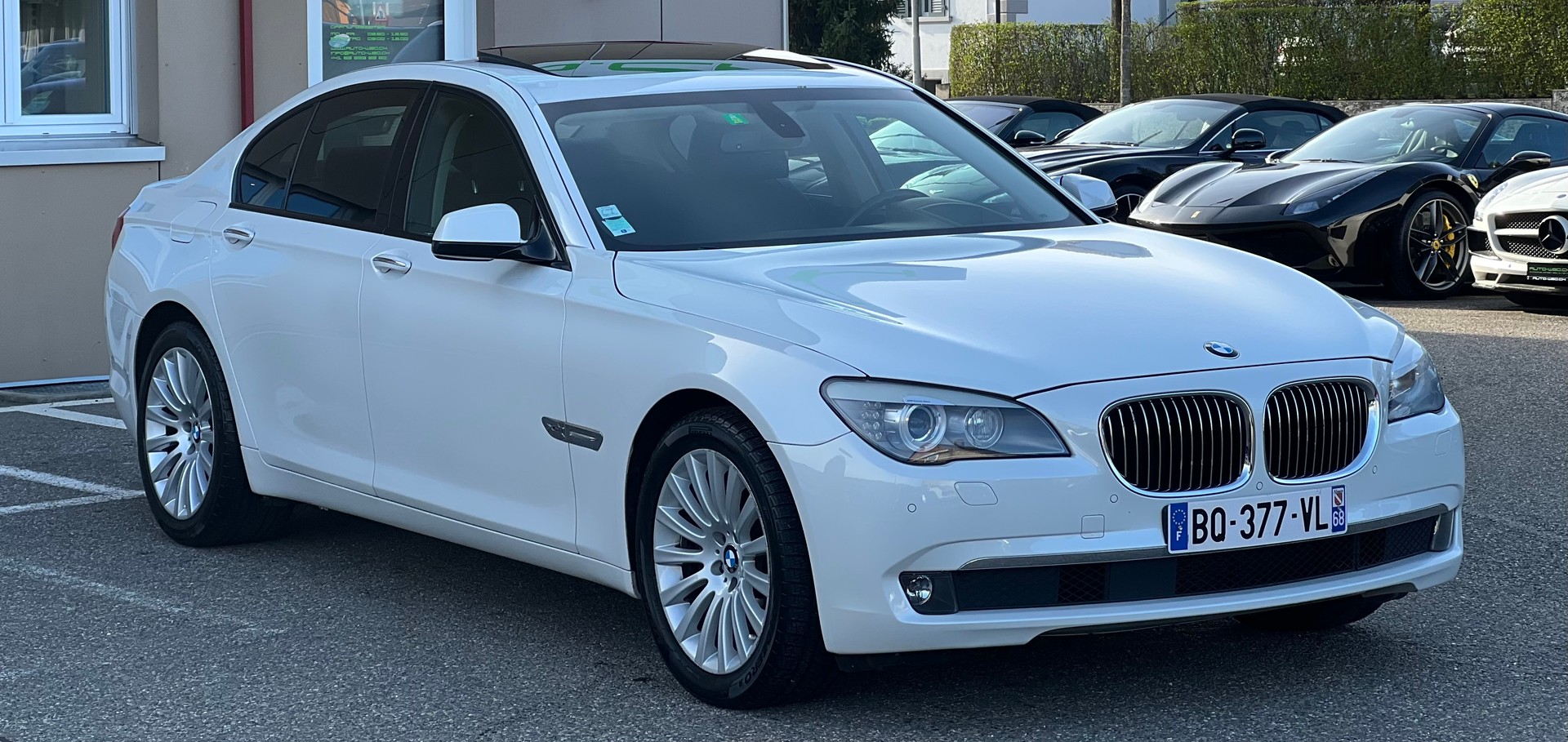 BMW 740d xDrive-image-2