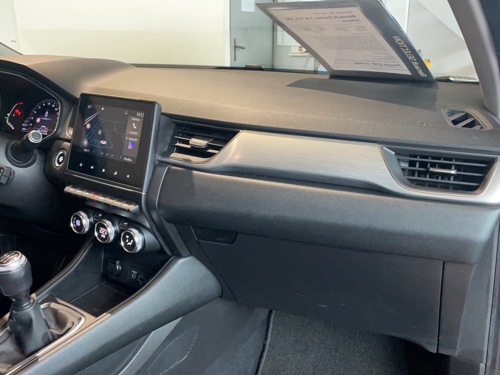 RENAULT Captur 1.0 TCe Intens-image-11