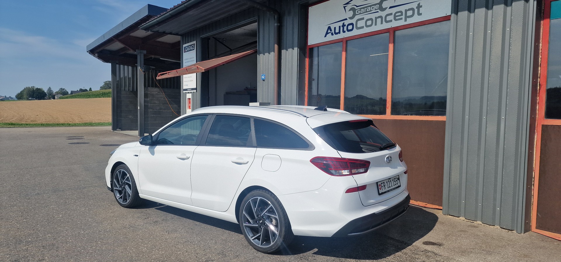 HYUNDAI i30 Wagon 1.5 T-GDi N Line 48V MH DCT-image-4