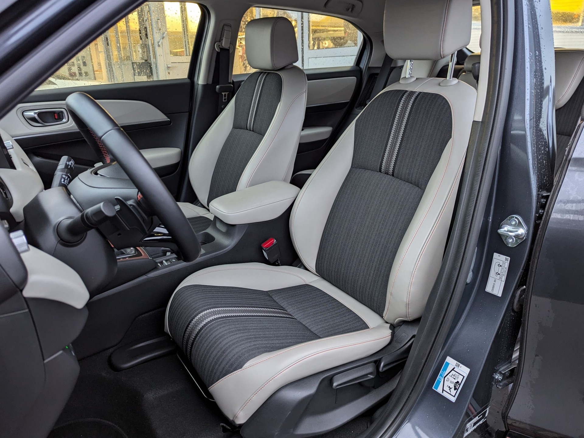 HONDA HR-V 1.5i-MMD Advance Style CVT-image-5