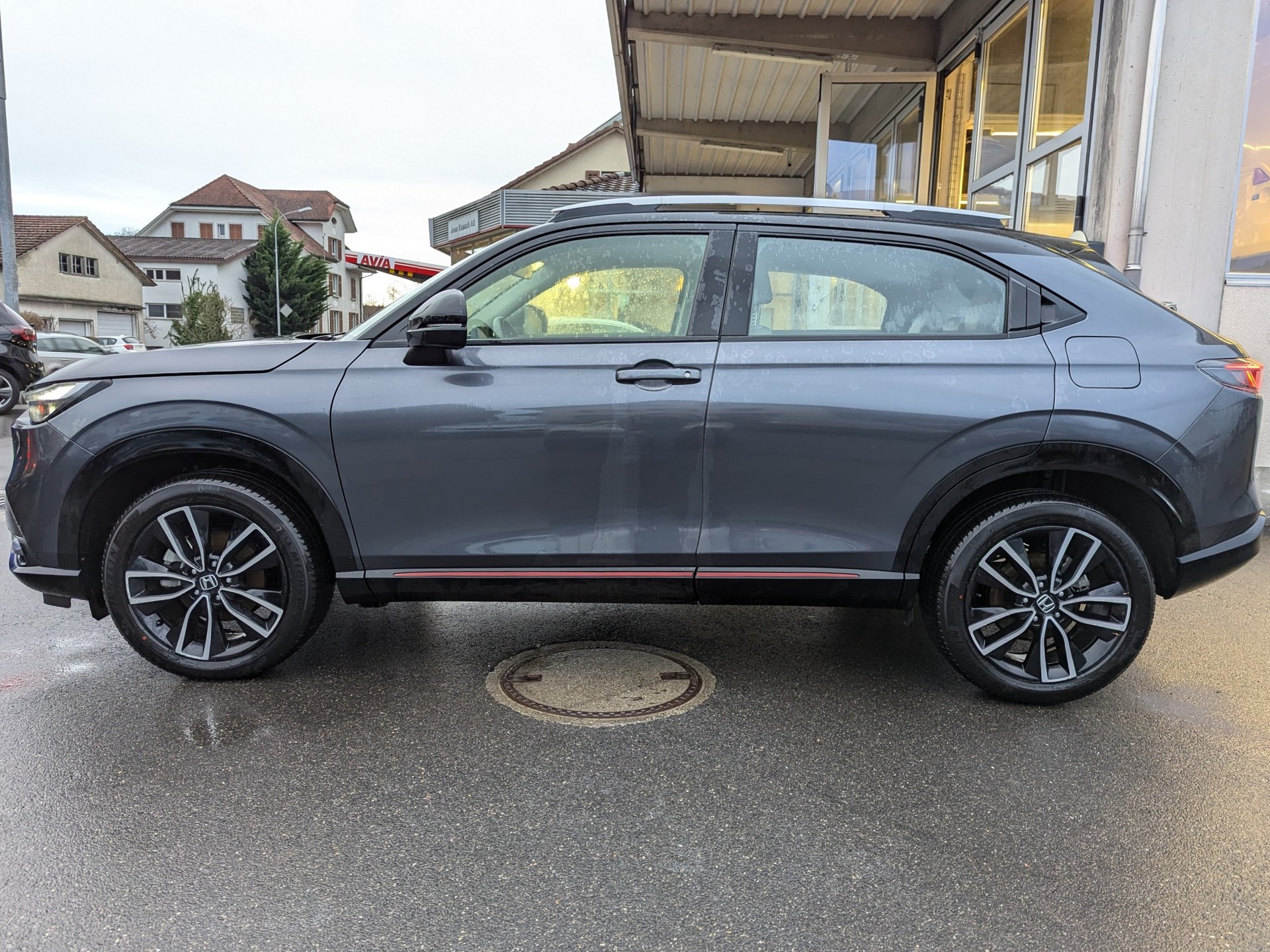 HONDA HR-V 1.5i-MMD Advance Style CVT-image-2