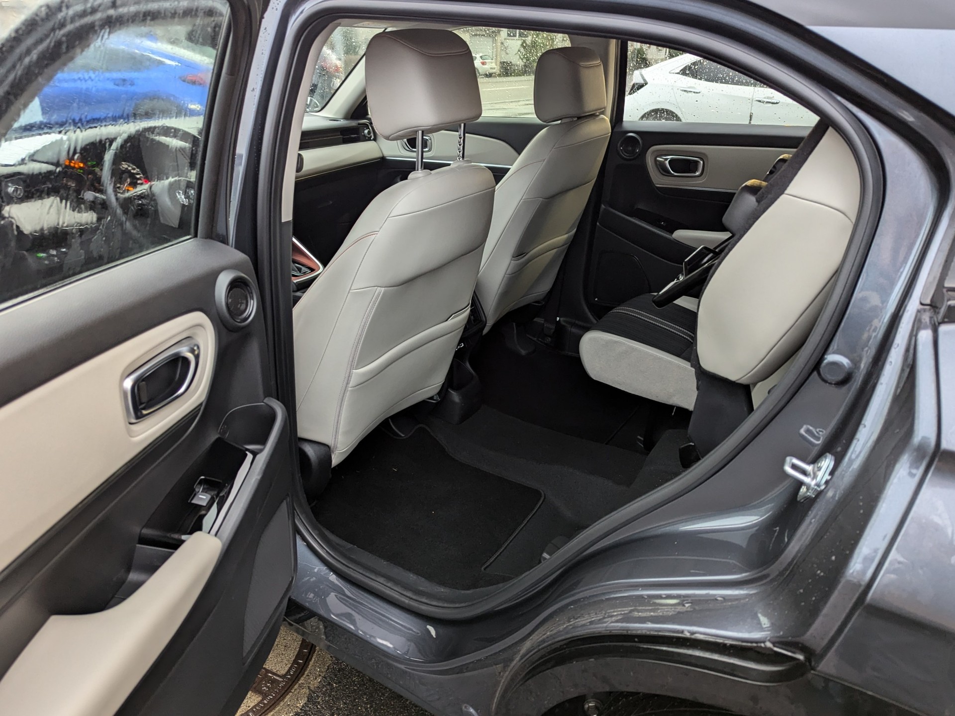 HONDA HR-V 1.5i-MMD Advance Style CVT-image-6