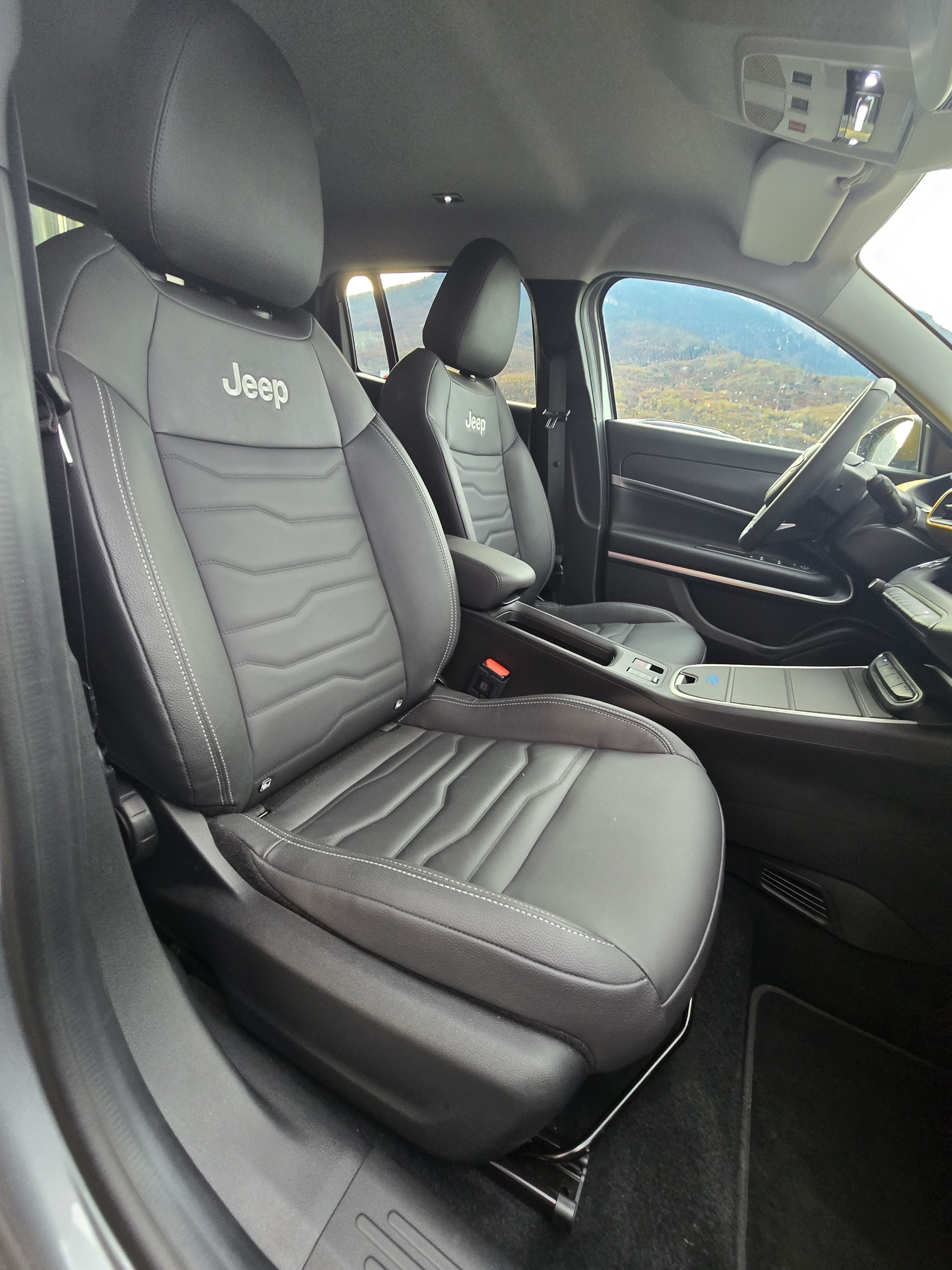 JEEP Avenger 54kWh Summit-image-17