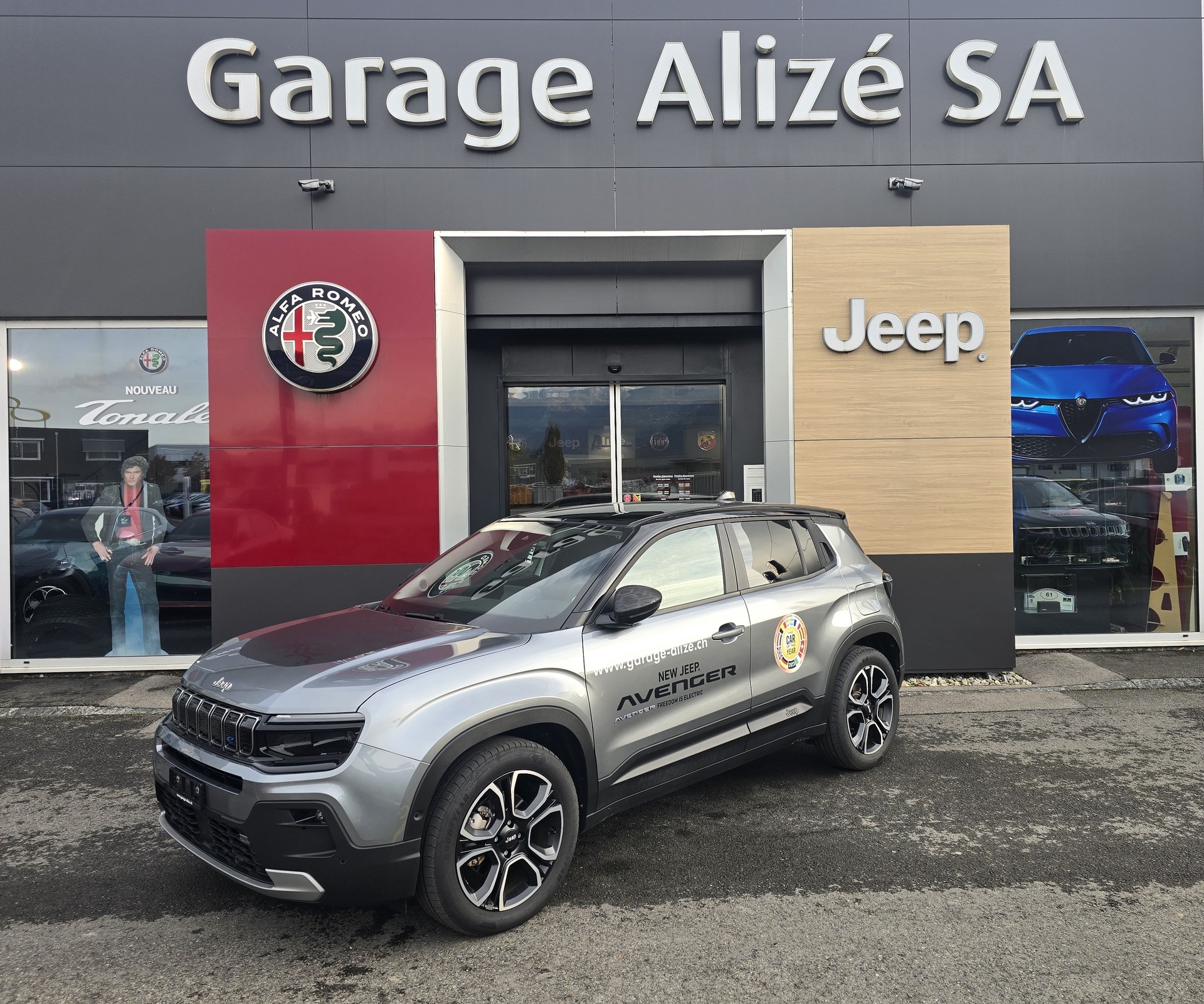 JEEP Avenger 54kWh Summit-image-0
