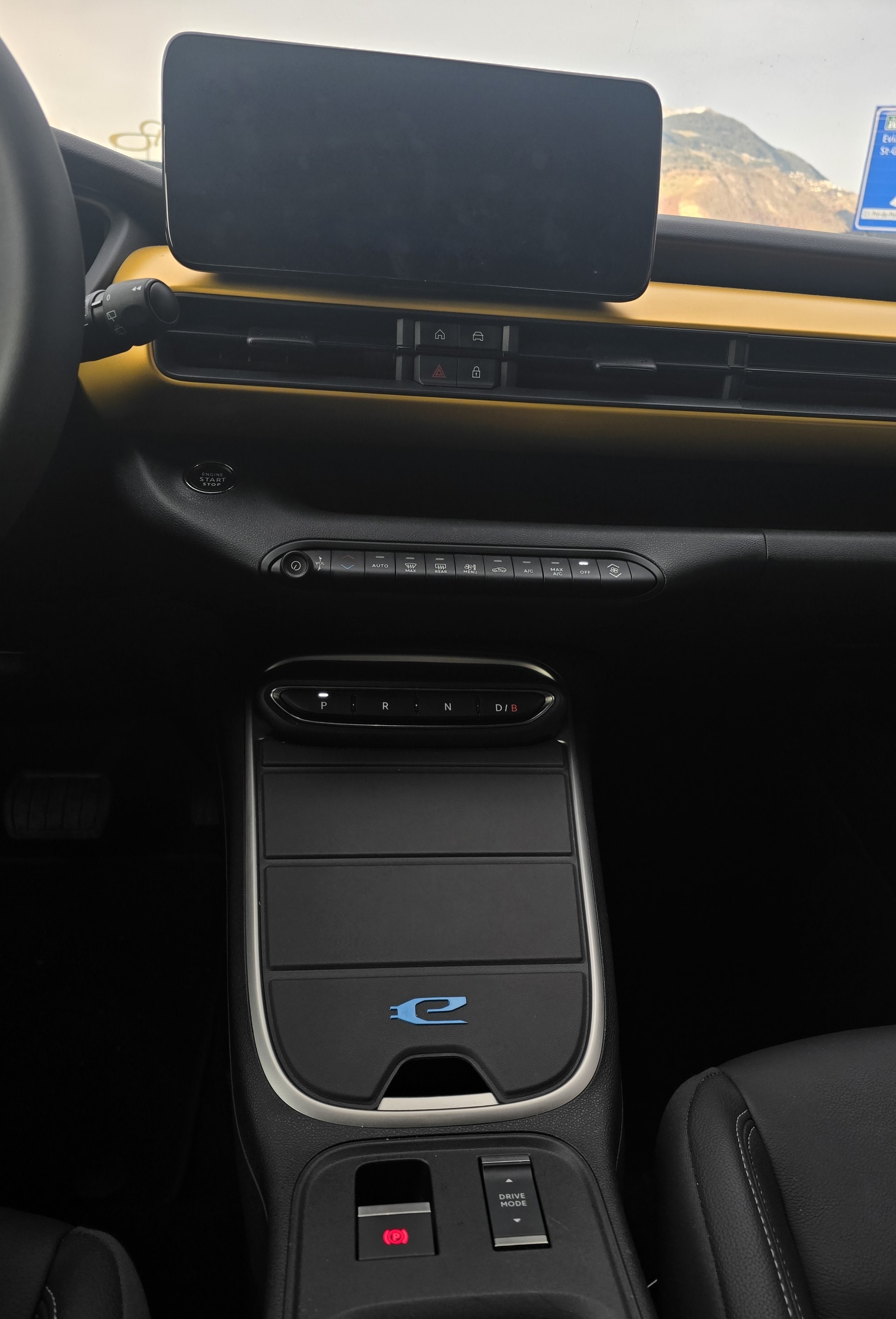 JEEP Avenger 54kWh Summit-image-9