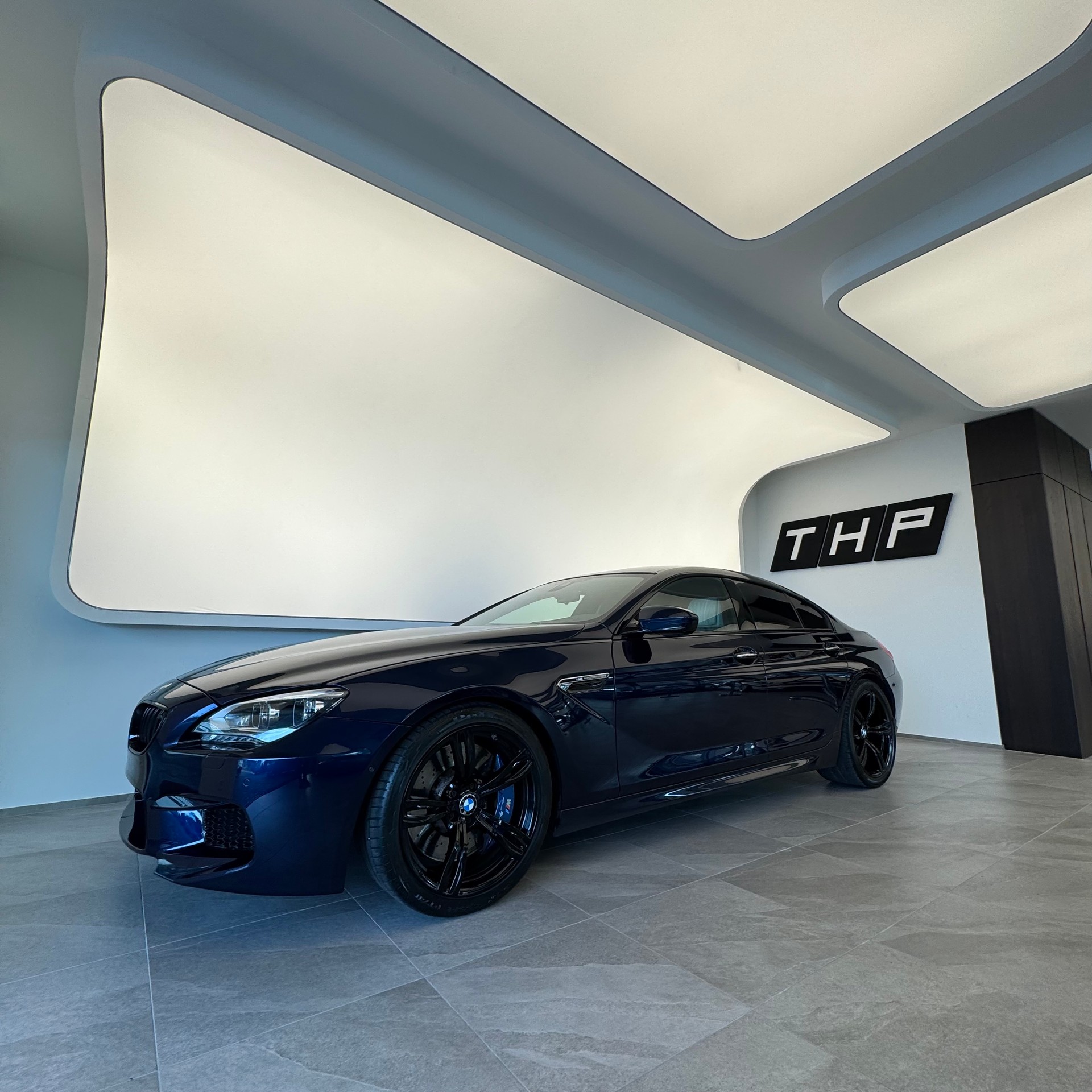 BMW M6 Gran Coupé Drivelogic INDIVIDUAL-showroom-element-1