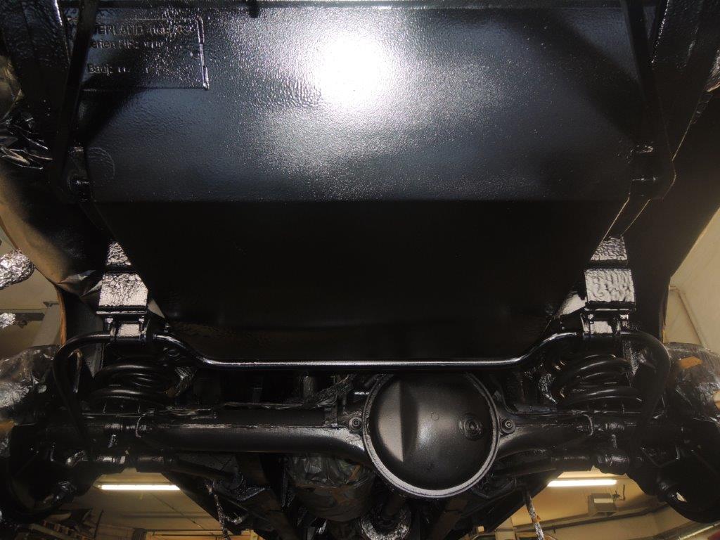LAND ROVER 130-image-5