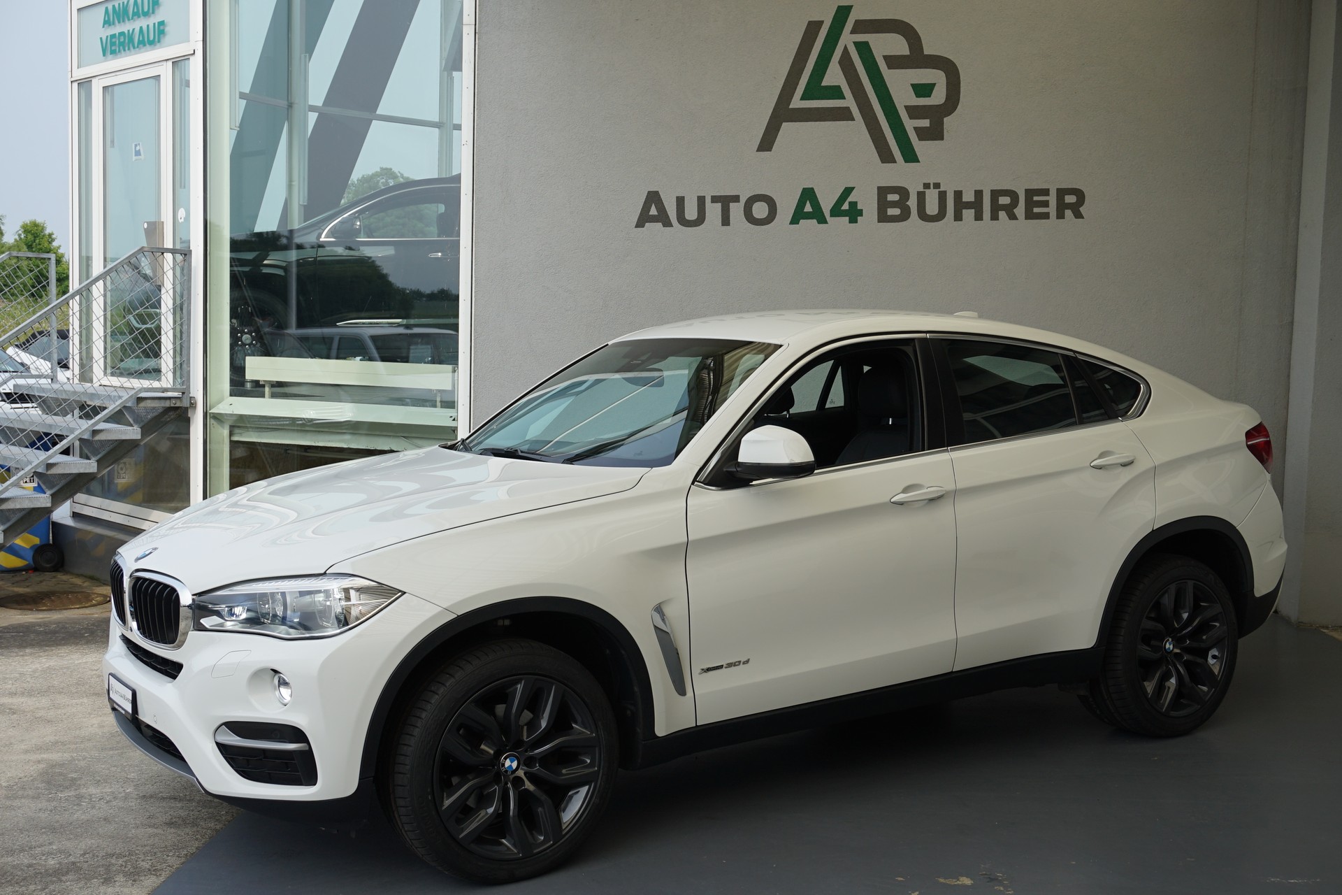 BMW X6 xDrive 30d 258PS 5-Plätzer-image-3