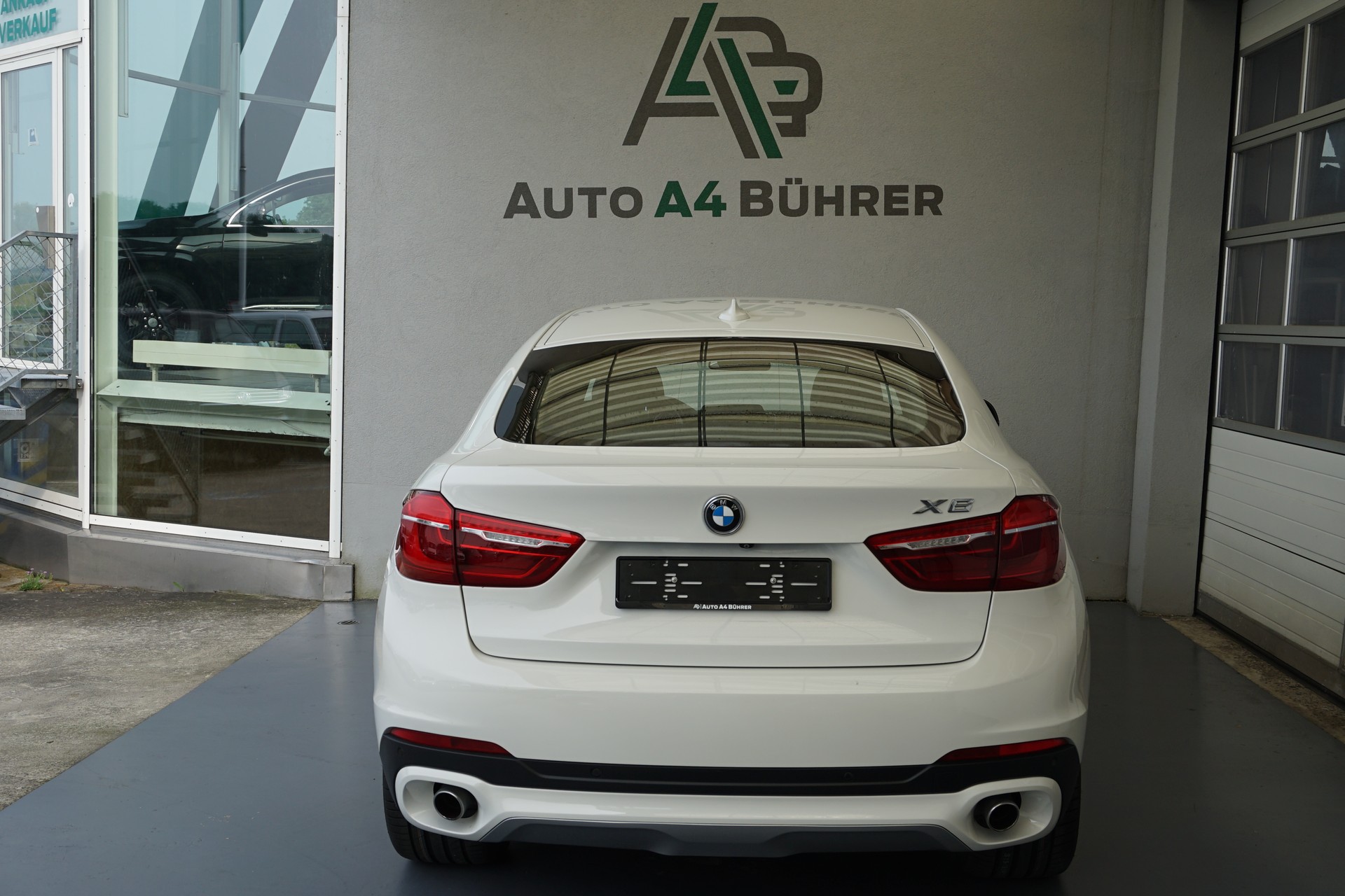 BMW X6 xDrive 30d 258PS 5-Plätzer-image-9