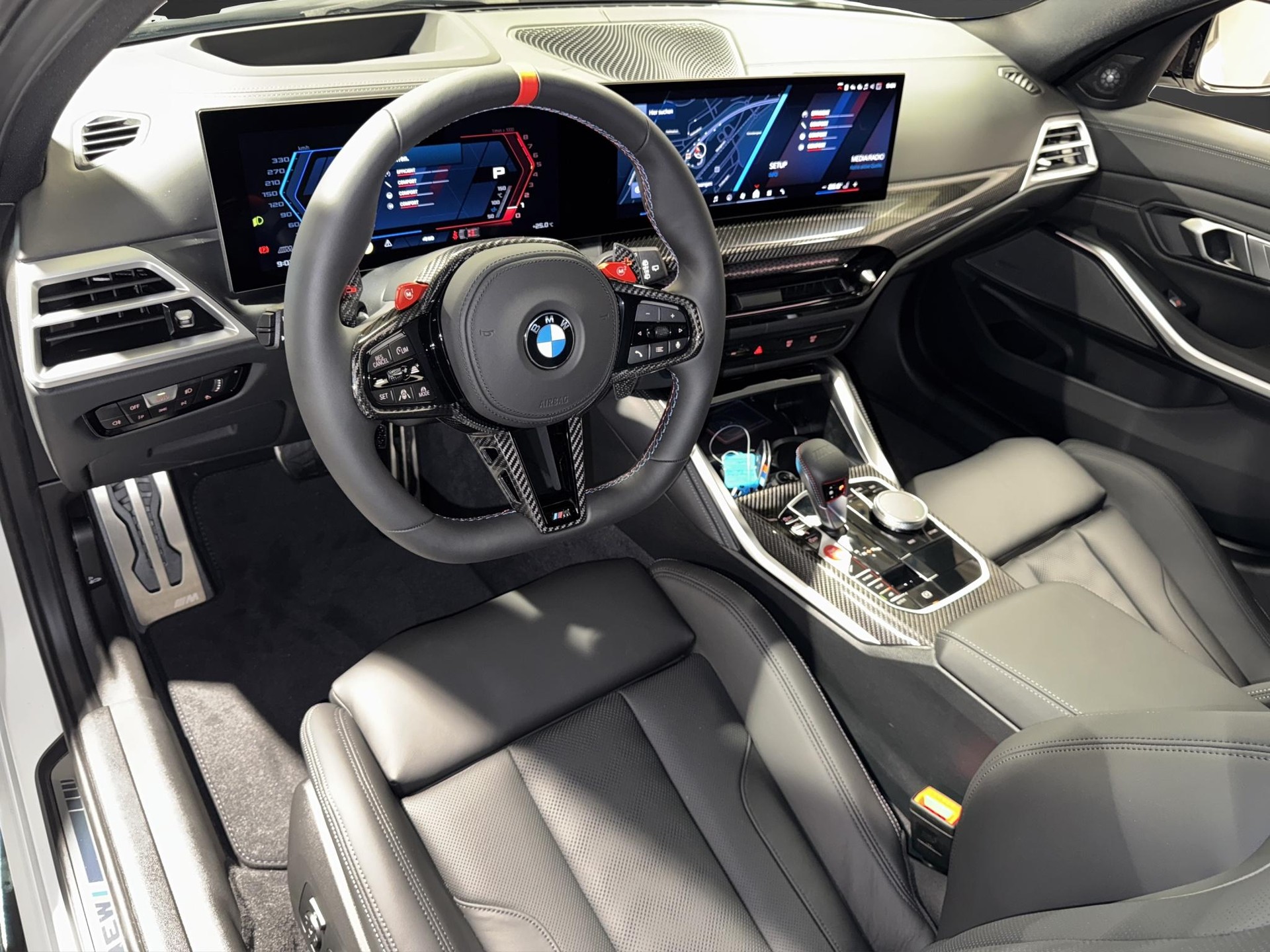 BMW M3 Competition xDrive Touring-image-7