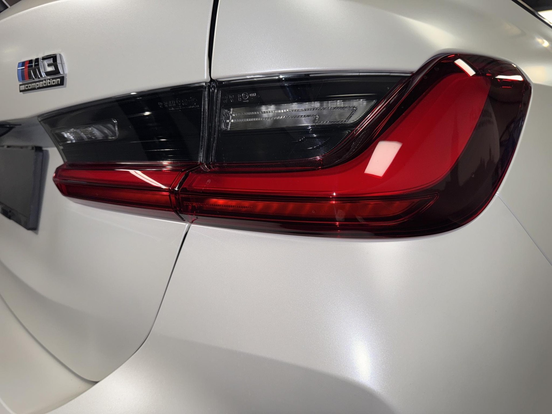 BMW M3 Competition xDrive Touring-image-5