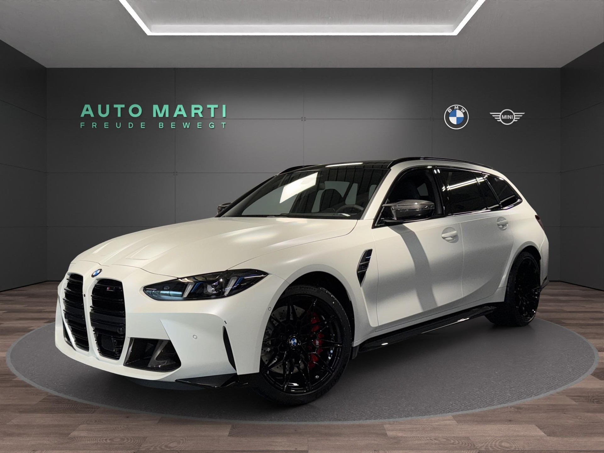 BMW M3 Competition xDrive Touring-image-0