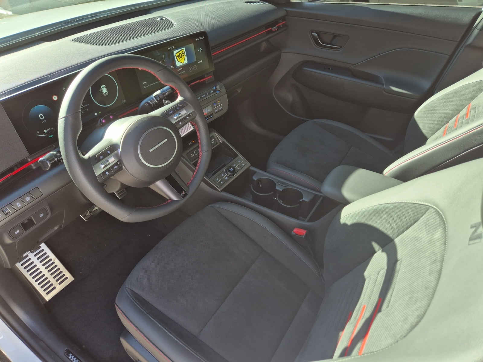 HYUNDAI Kona 1.6 GDi Hybrid N-Line-image-4