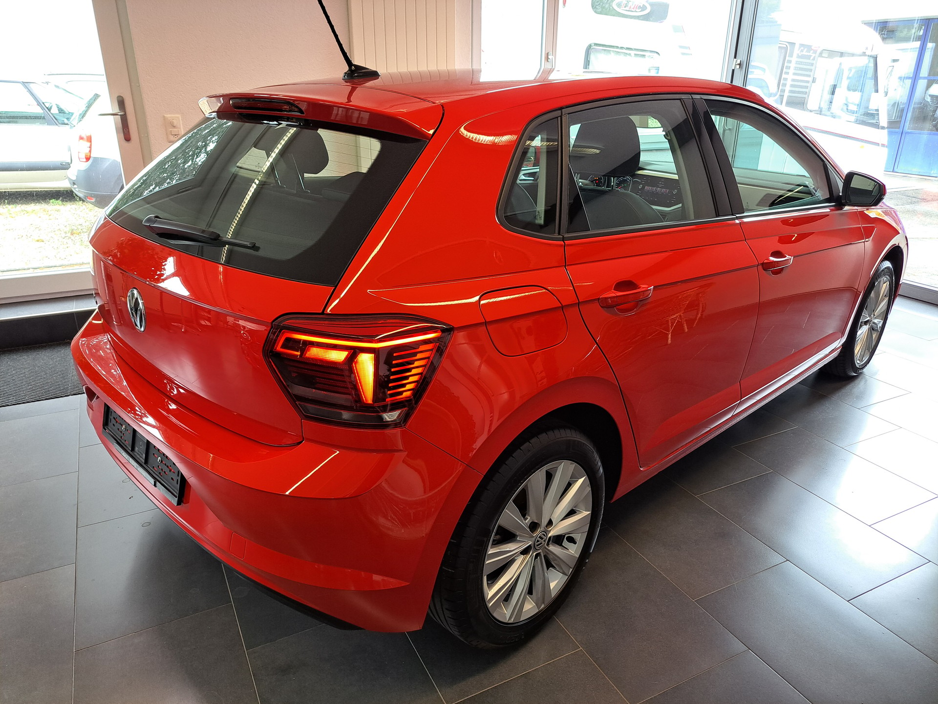 VW Polo 1.0 TSI BMT Comfortline DSG-showroom-element-3