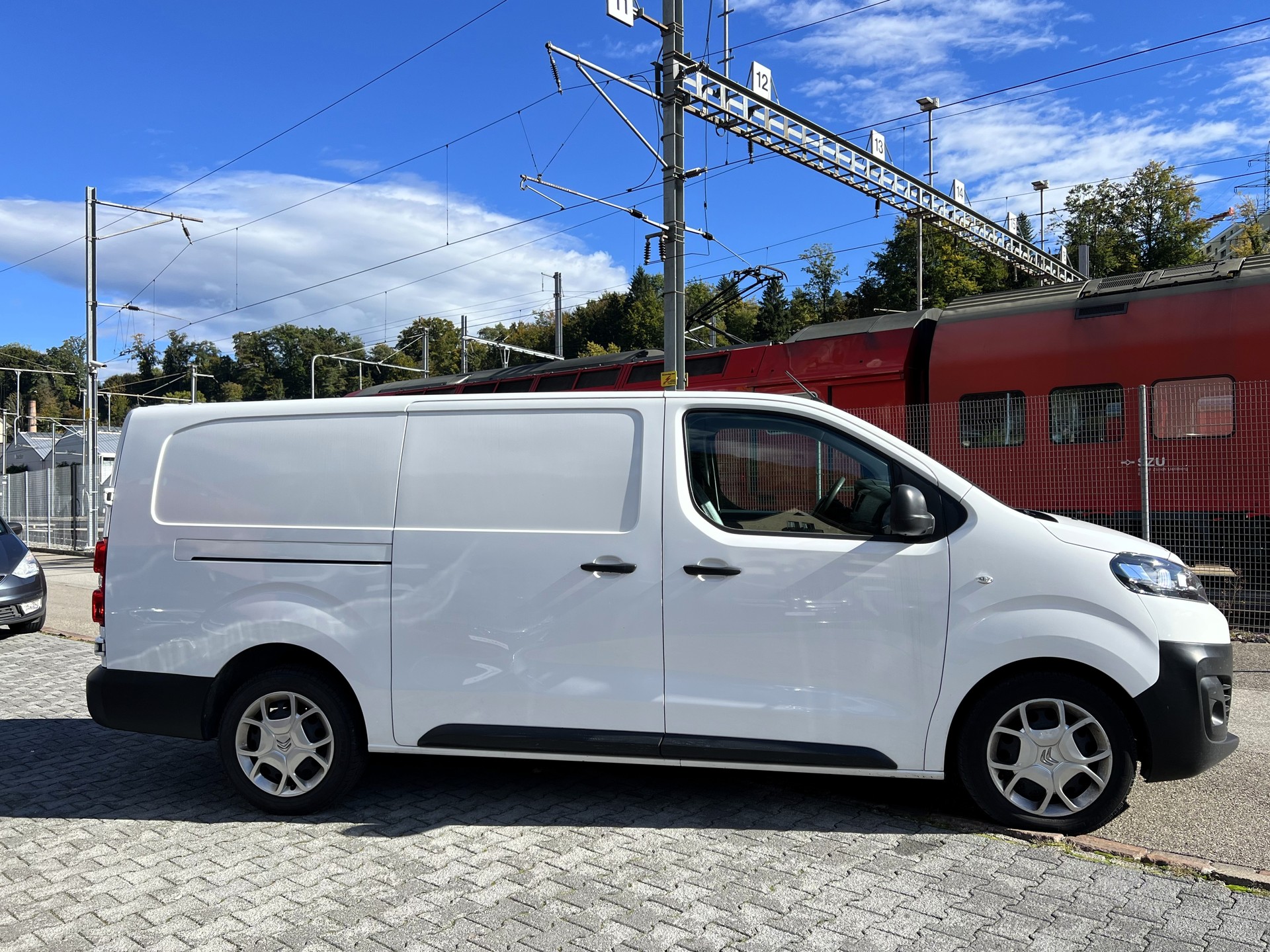 CITROEN Jumpy 2.0 BlueHDi 120 XL Club-image-5