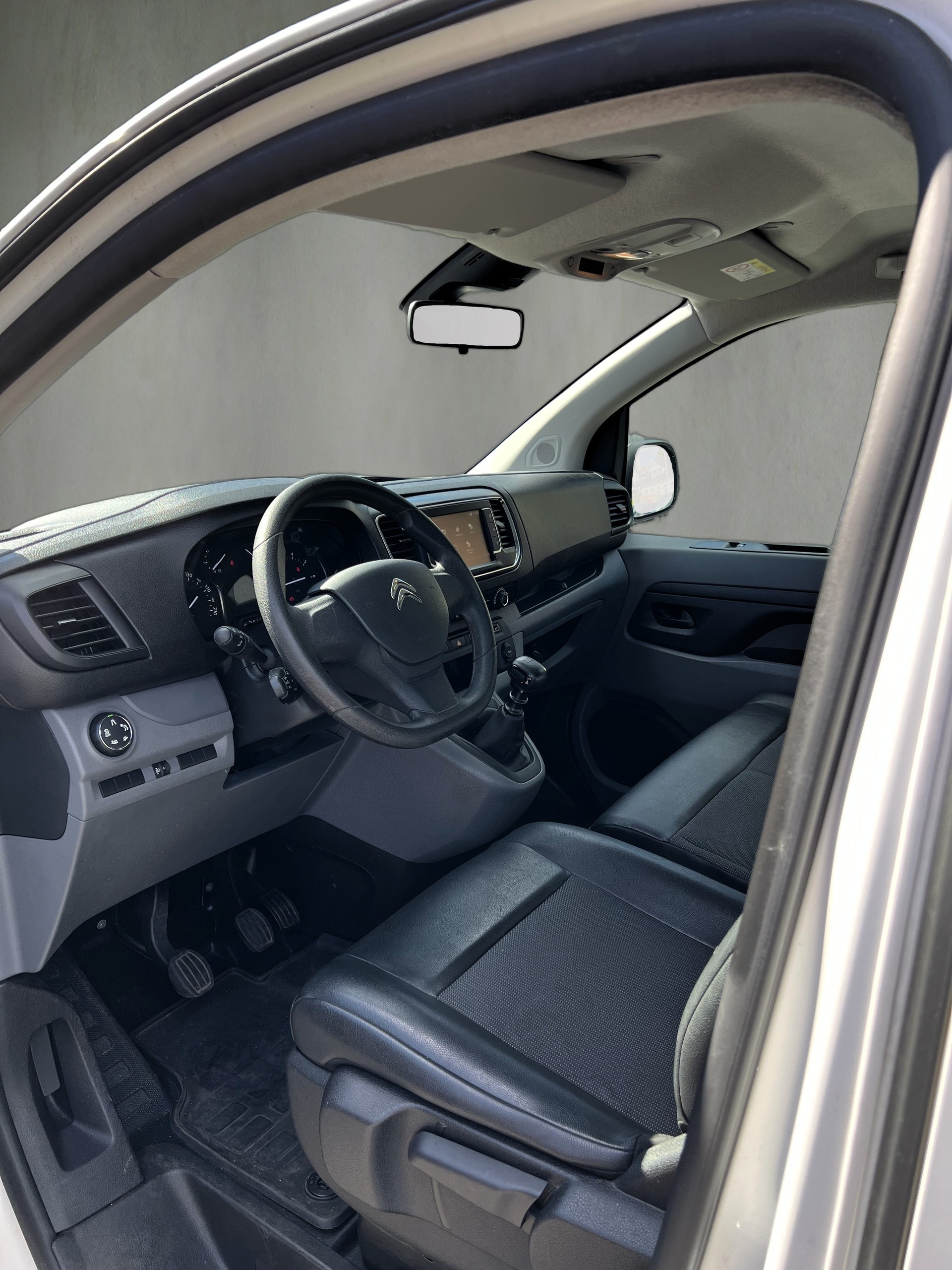 CITROEN Jumpy 2.0 BlueHDi 120 XL Club-image-12