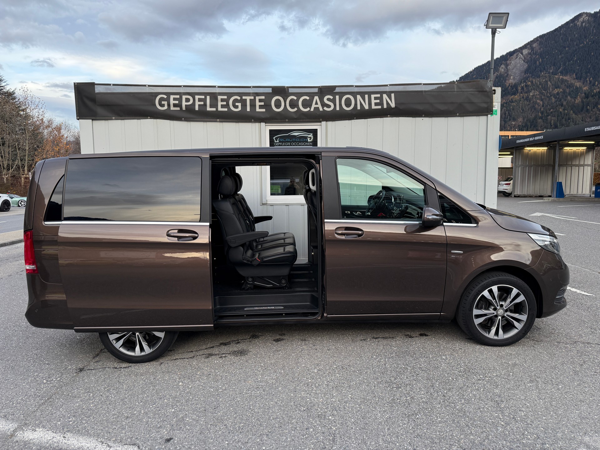 MERCEDES-BENZ V 250 d Avantgarde lang 4Matic 7G-Tronic *GARANTIE* TOPZUSTAND*LEDER*-image-3