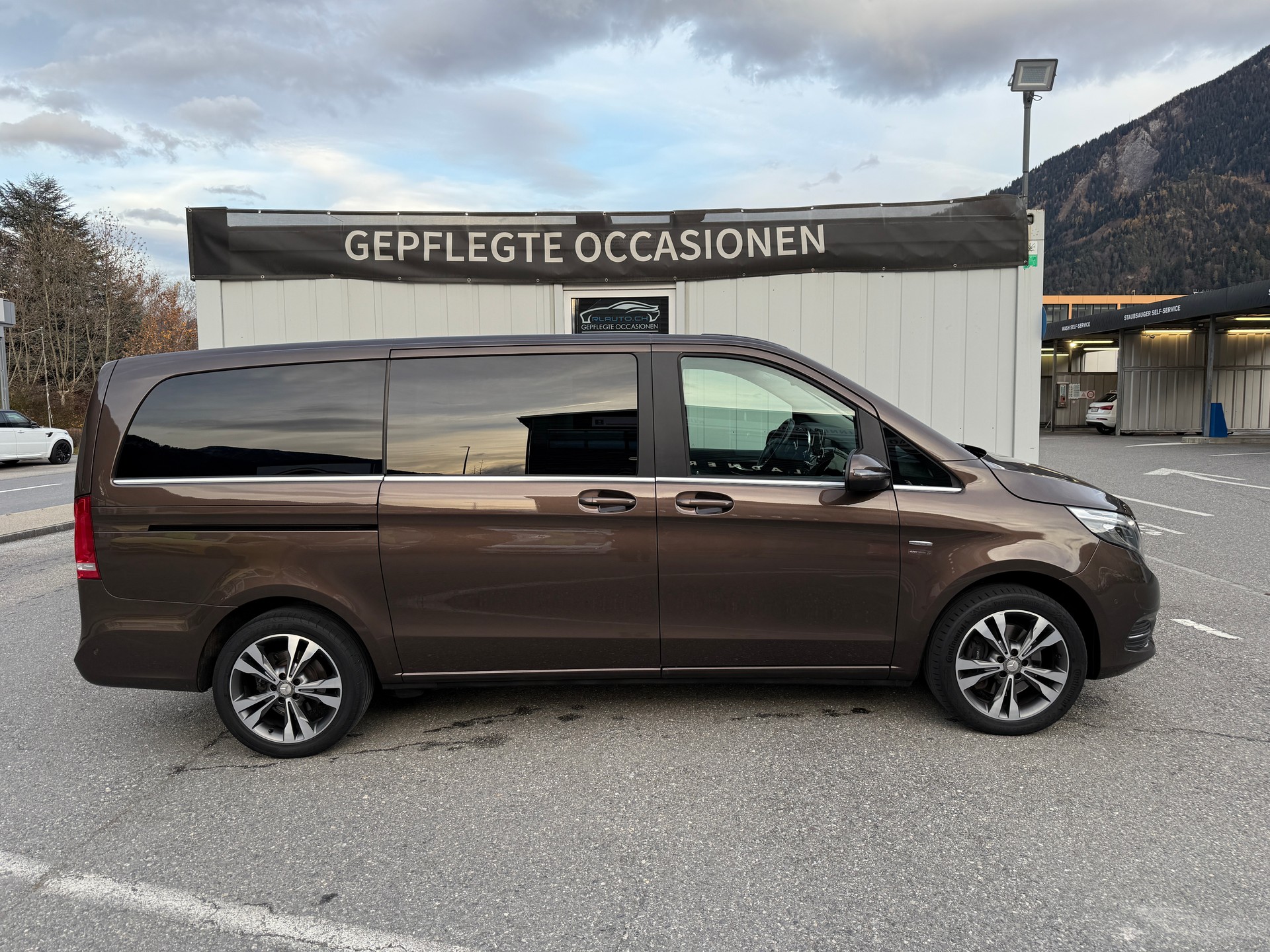 MERCEDES-BENZ V 250 d Avantgarde lang 4Matic 7G-Tronic *GARANTIE* TOPZUSTAND*LEDER*-image-2