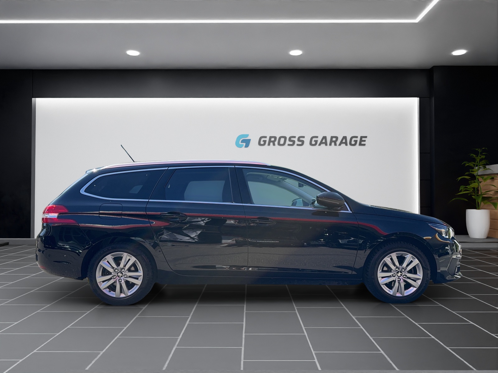 PEUGEOT 308 SW 1.2 PT All.P. EAT8-image-2
