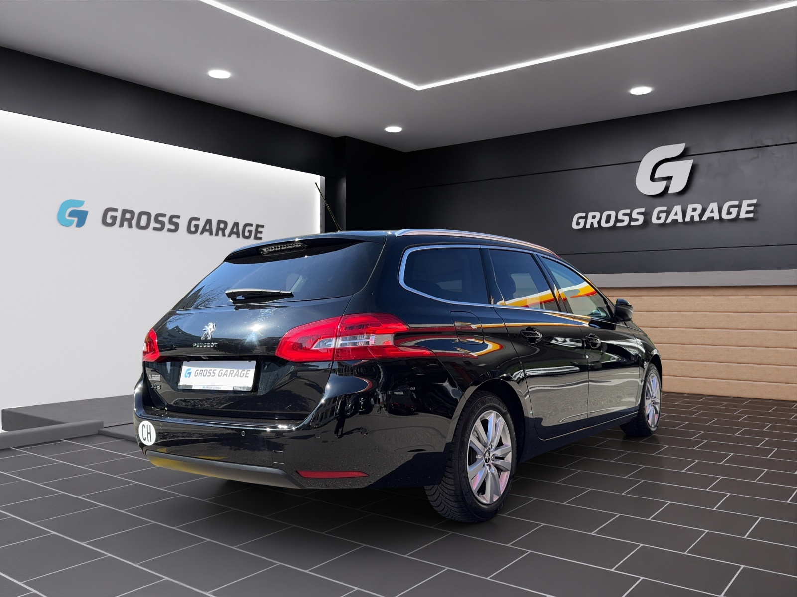 PEUGEOT 308 SW 1.2 PT All.P. EAT8-image-3