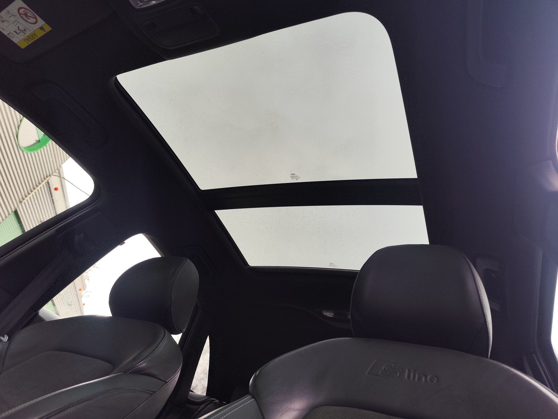 AUDI Q3 2.0 TDI quattro S-tronic-image-12