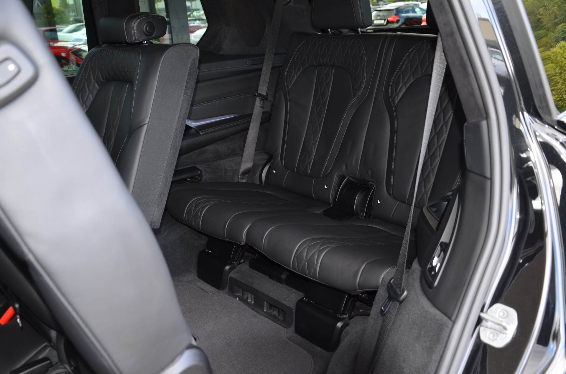 BMW X7 xDrive M50i Steptronic*7 Plätzer*Ab MFK,1 Jahr oder 20000km Garantie auf Motor und Getriebe*-image-13
