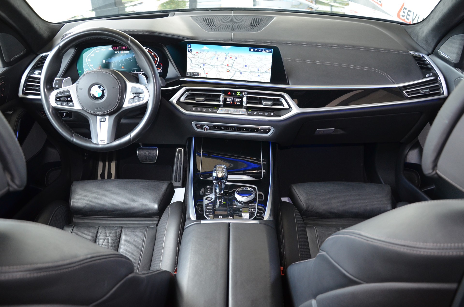 BMW X7 xDrive M50i Steptronic*7 Plätzer*Ab MFK,1 Jahr oder 20000km Garantie auf Motor und Getriebe*-image-10