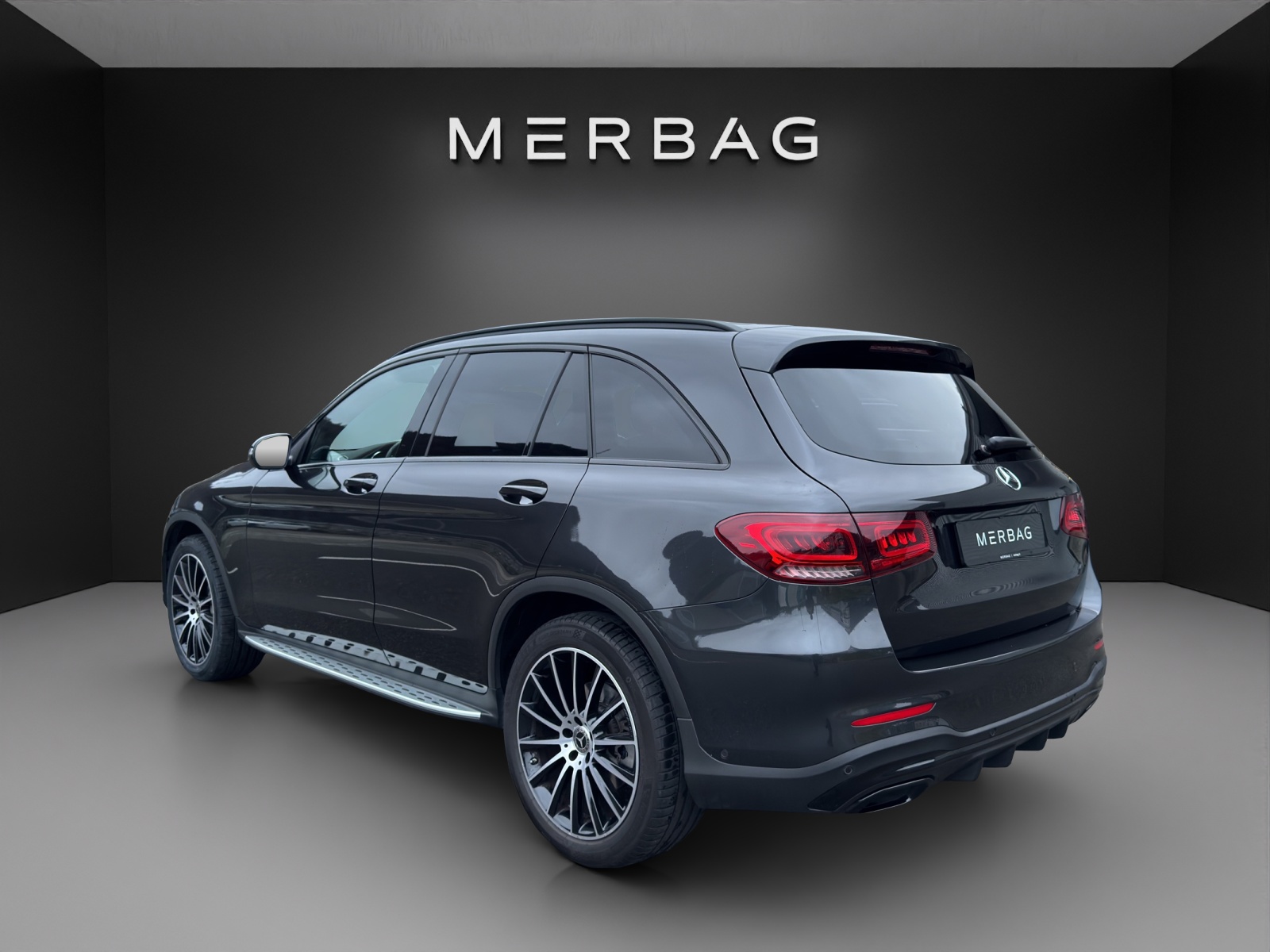 MERCEDES-BENZ GLC 200 AMG Line Plus 4M-image-2