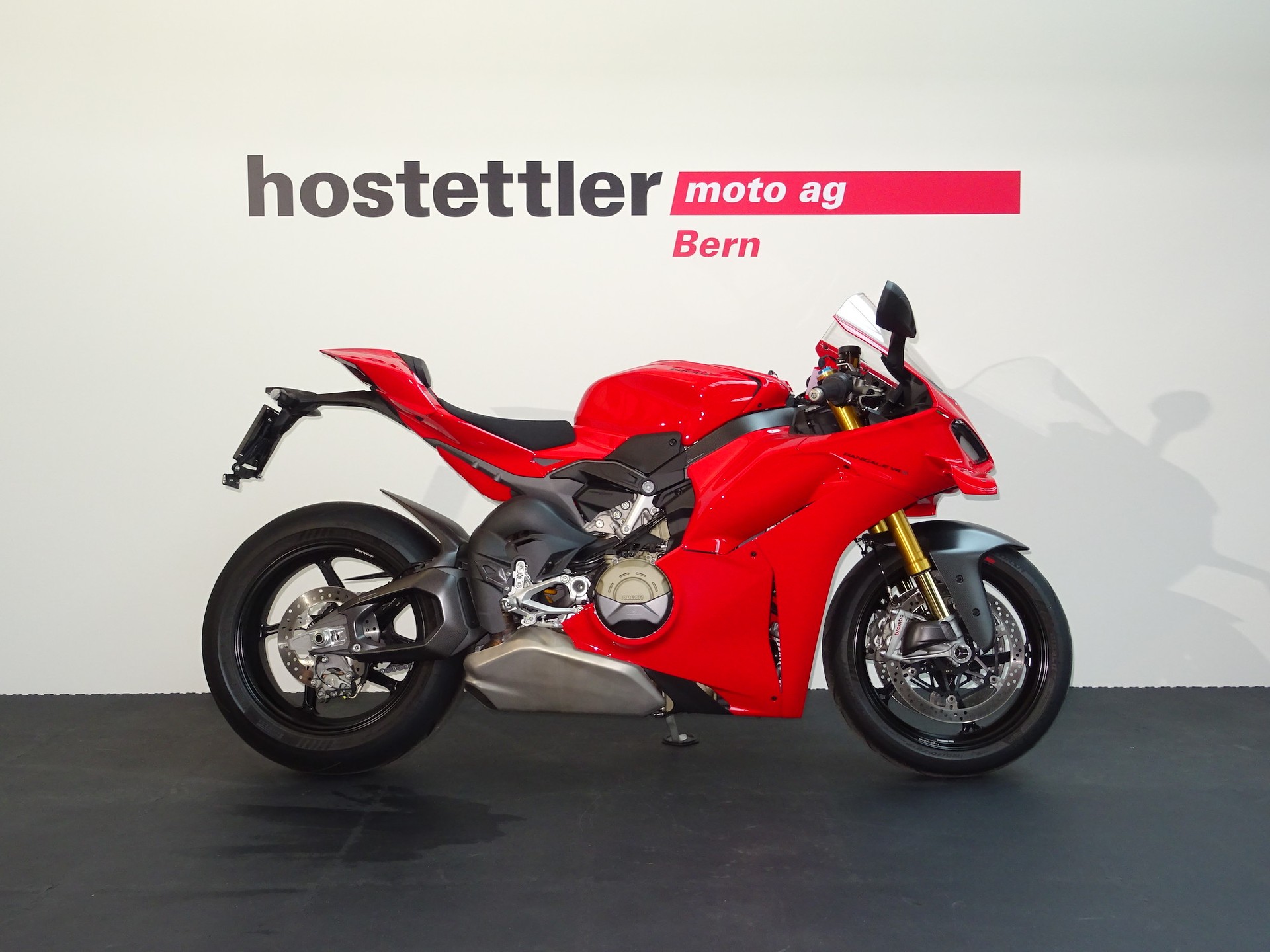 DUCATI Panigale V4 S-showroom-element-1