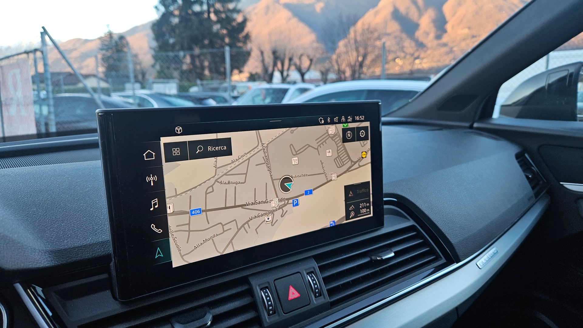 AUDI Q5 40 TDI S-line quattro S-tronic-image-5