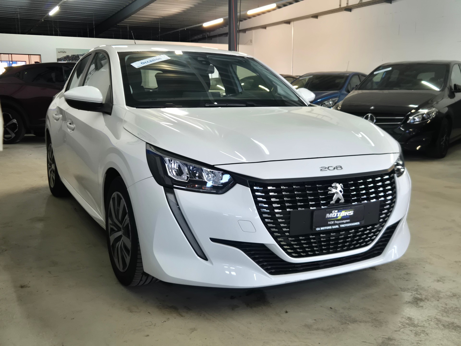 PEUGEOT 208 1.2 PureTech Active-image-2