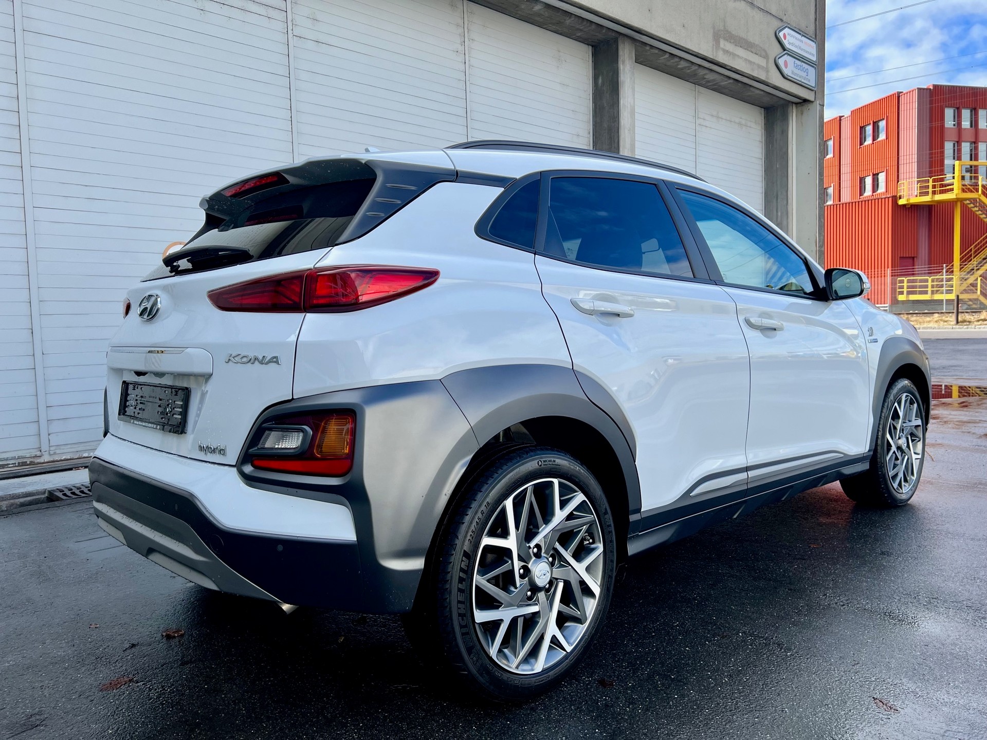 HYUNDAI Kona 1.6 GDi HEV Amplia DCT-image-5