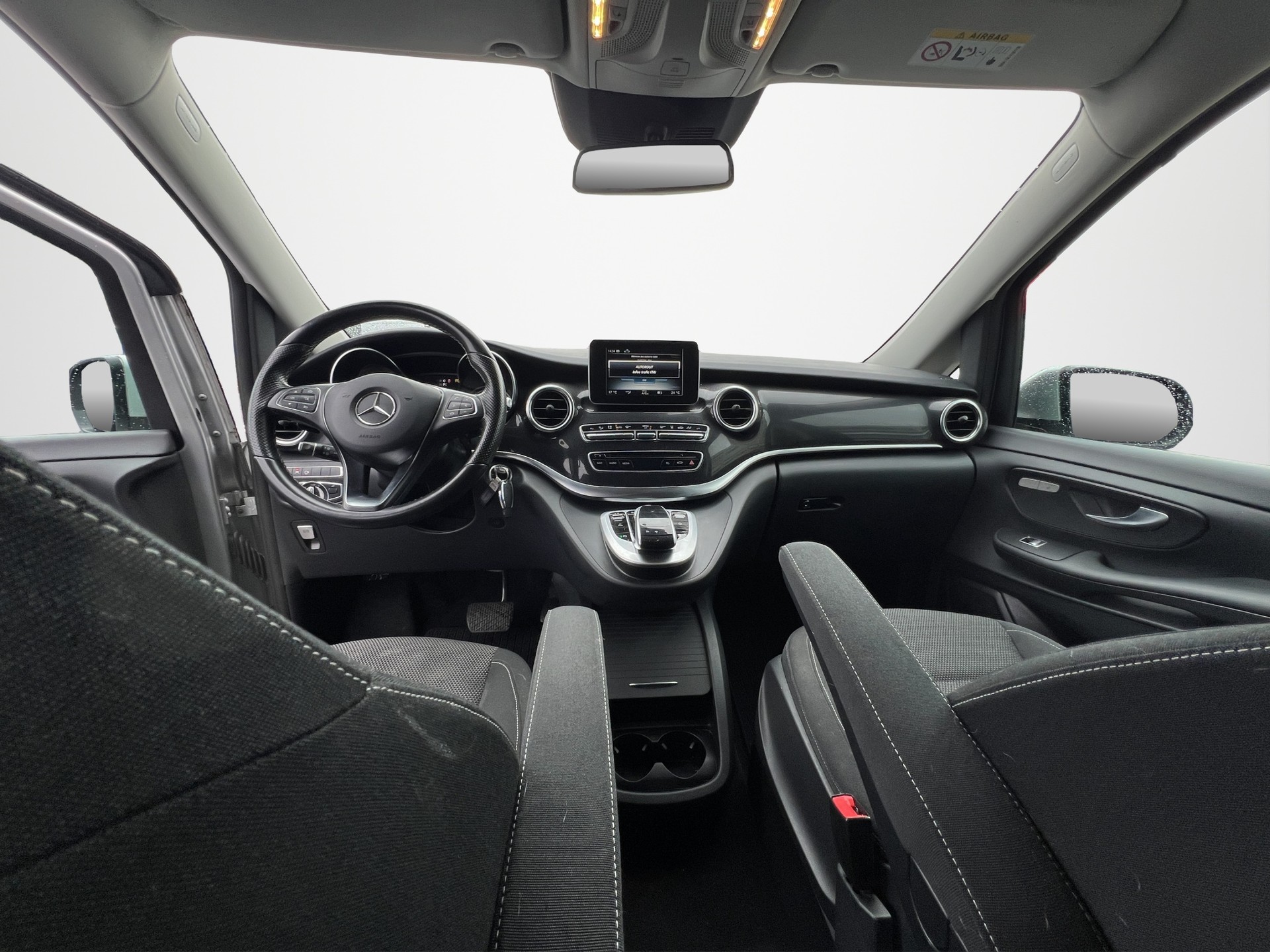 MERCEDES-BENZ V 250 d BlueTec long 4matic Van-image-12