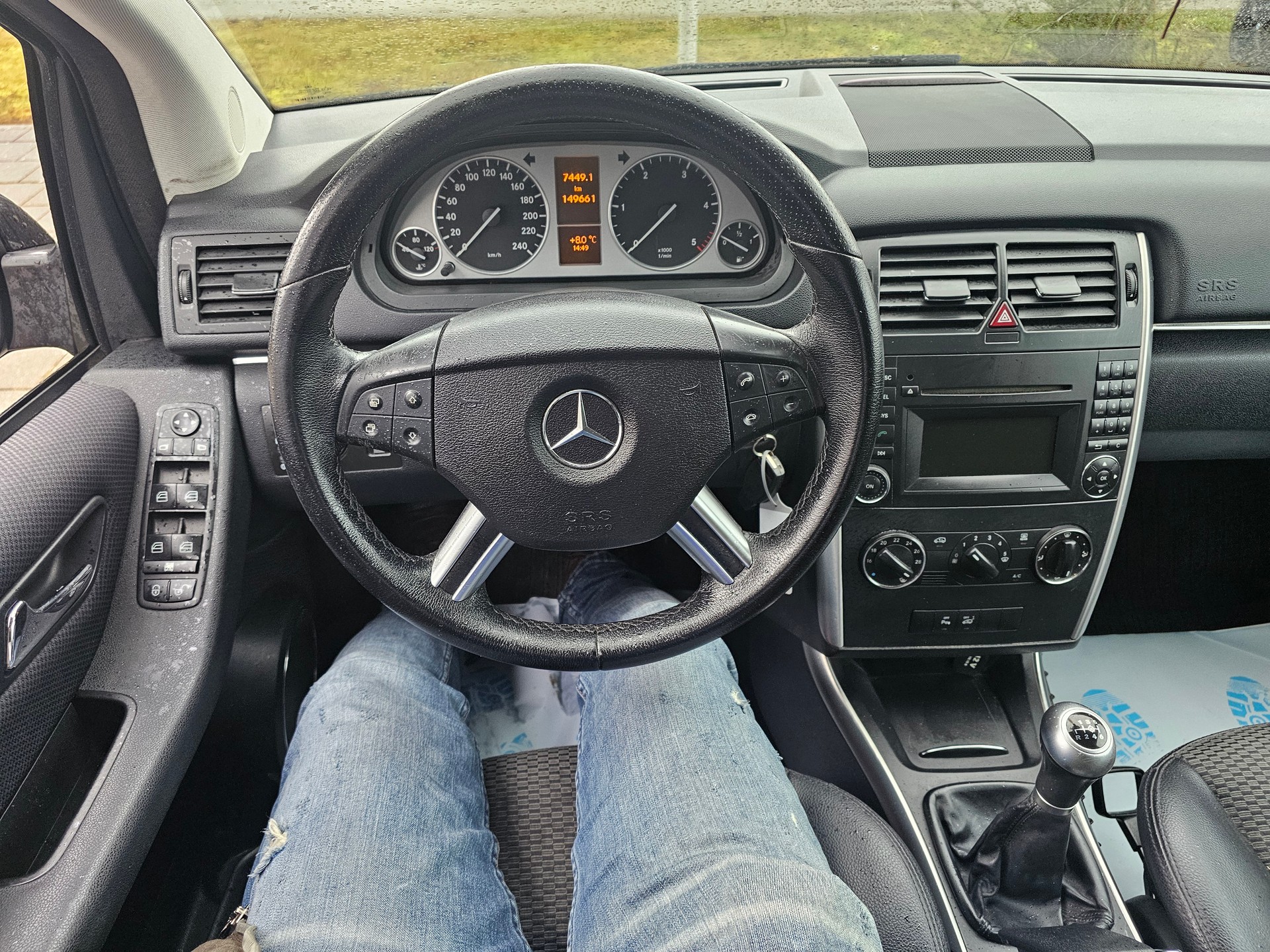 MERCEDES-BENZ B 180 CDI My Star Autotronic-image-6