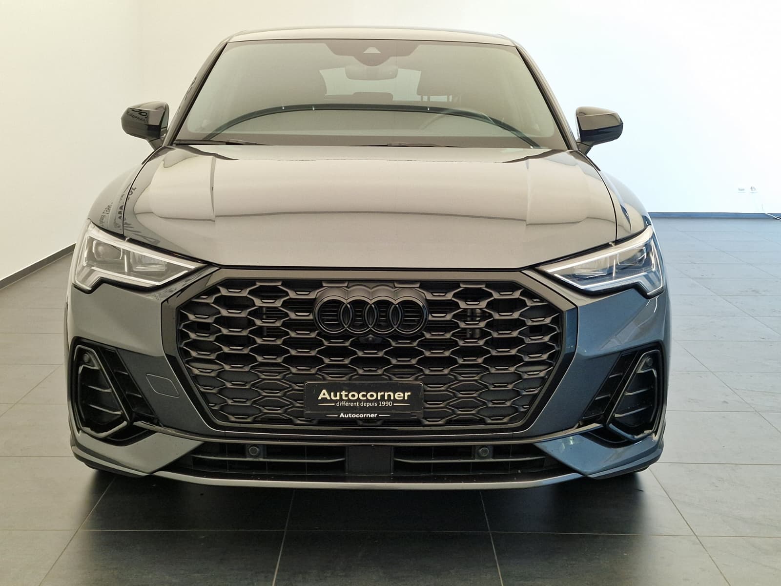 AUDI Q3 Sportback 35 TFSI S line Attraction S-tronic-image-3