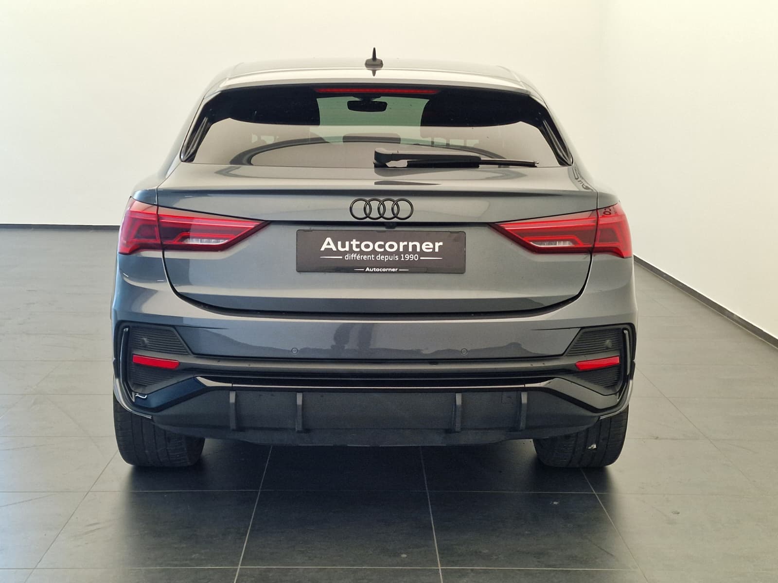 AUDI Q3 Sportback 35 TFSI S line Attraction S-tronic-image-7