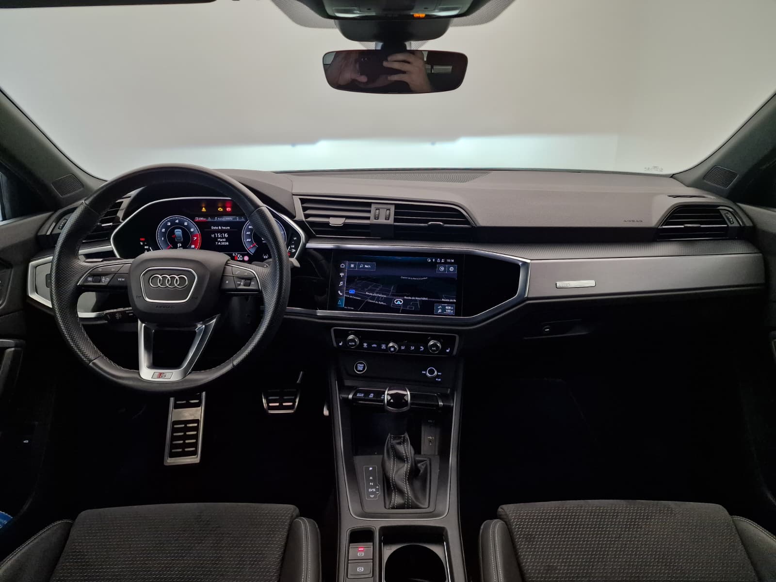 AUDI Q3 Sportback 35 TFSI S line Attraction S-tronic-image-9