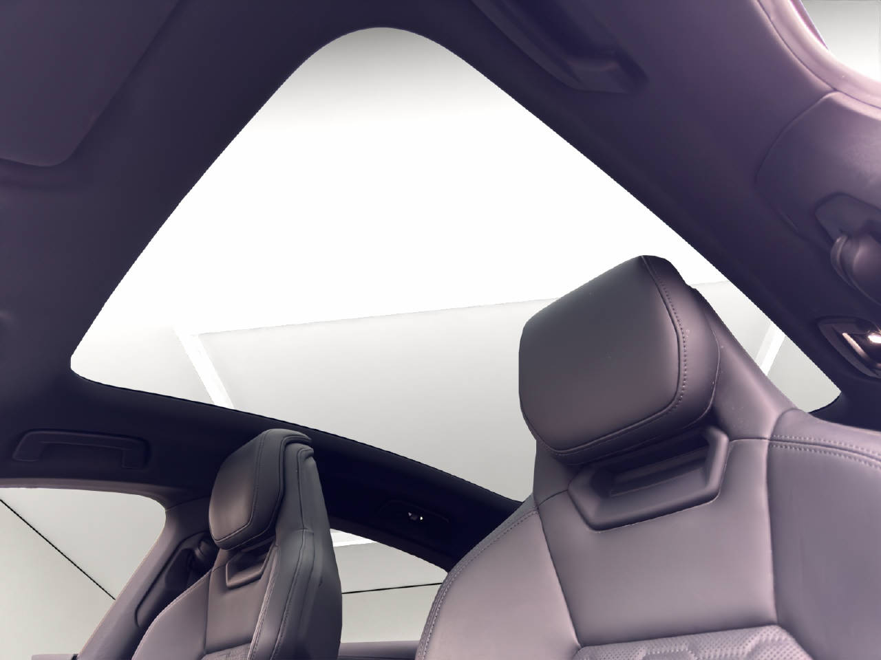 AUDI e-tron GT quattro-image-11
